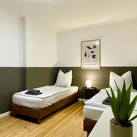 Aparthotel Dene Living *